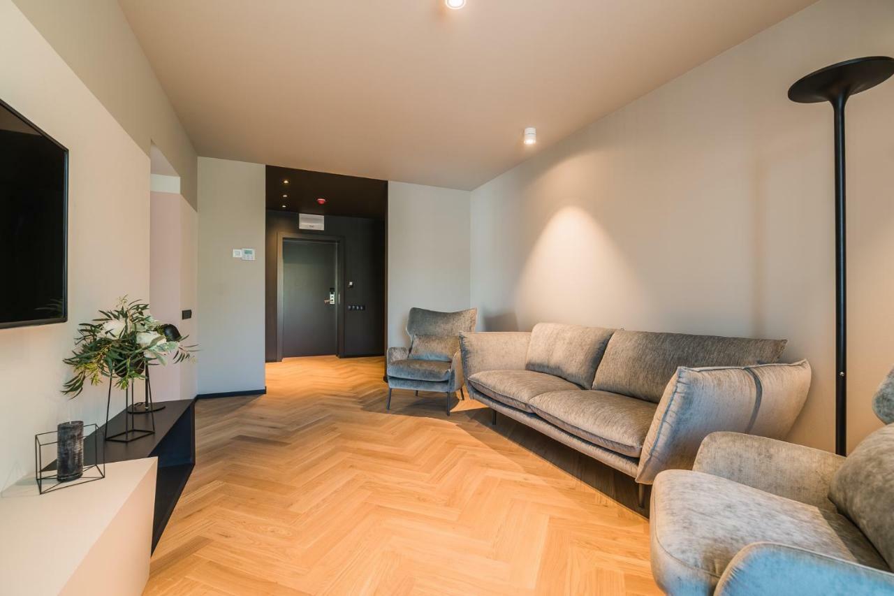 Maestro Design Hotel Liepāja Extérieur photo