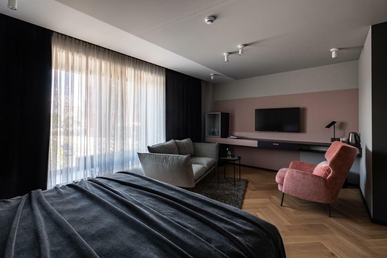 Maestro Design Hotel Liepāja Extérieur photo