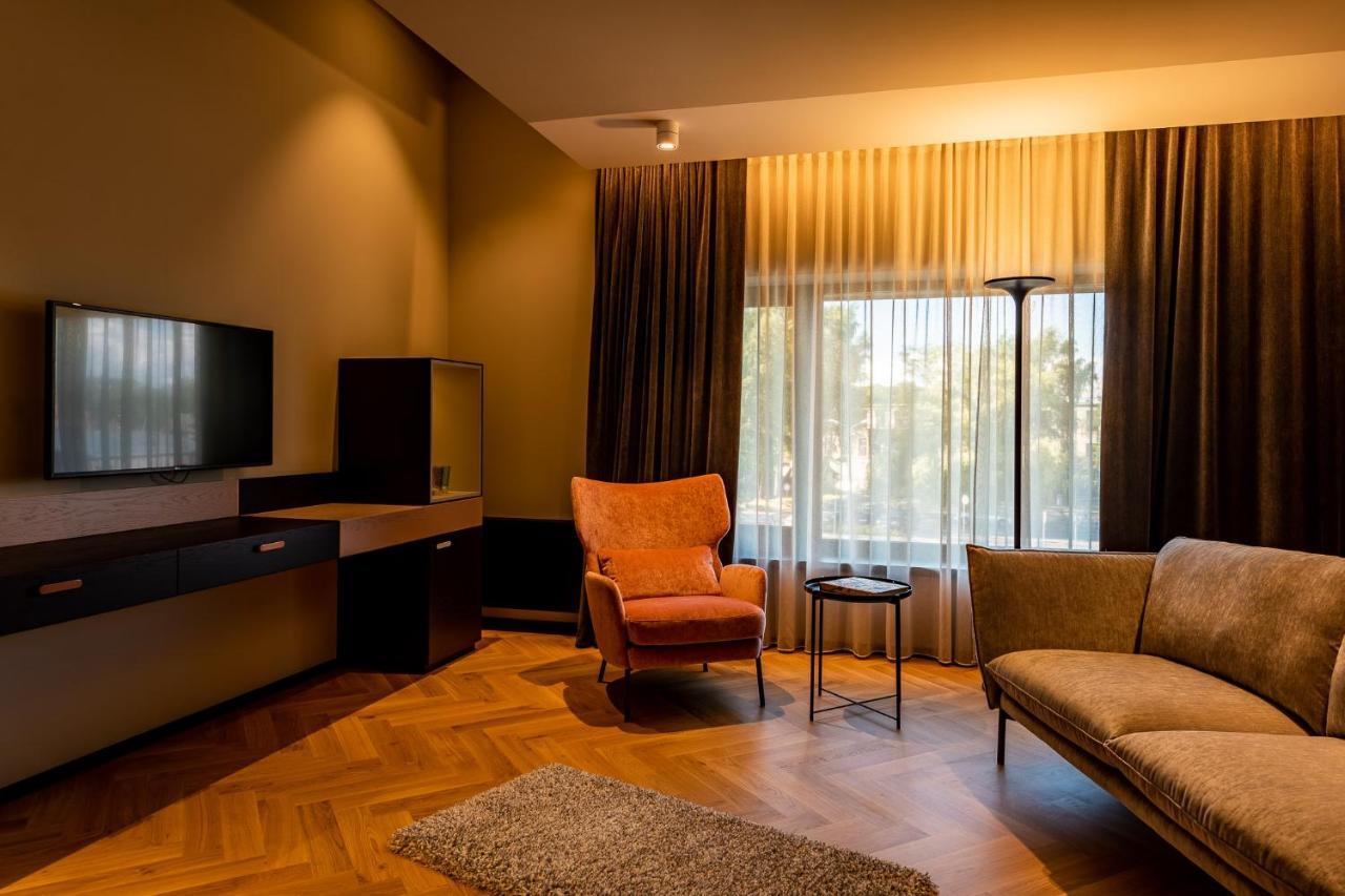 Maestro Design Hotel Liepāja Extérieur photo